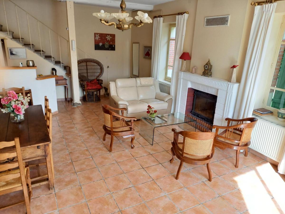 Les Malvaux Bed & Breakfast Huriel Luaran gambar